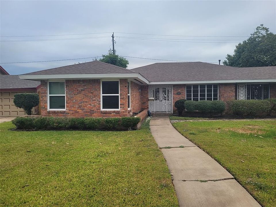 1st image of 3511 Woodvalley Dr