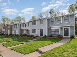 9464 Lexington Cir APT E, Charlotte, NC 28213