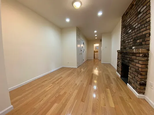 Rented by Best Apartments North Inc | media 25