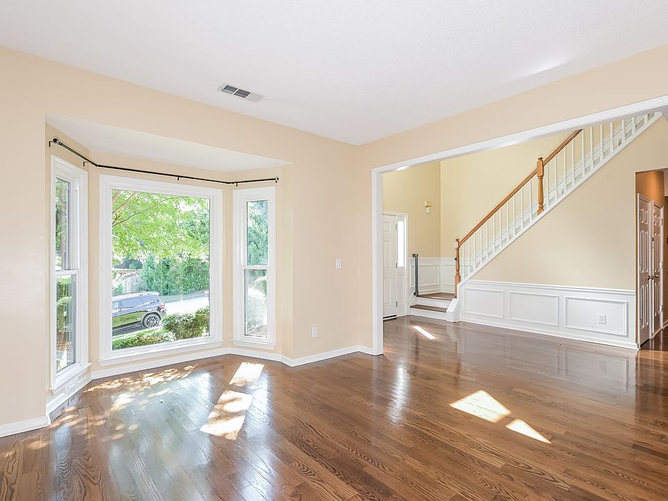 1st image of 4065 Ancroft Cir #2