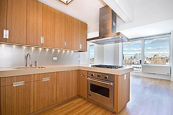 Sold by Corcoran | media 1