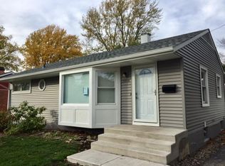 1918 Warren Ave, Downers Grove, IL 60515