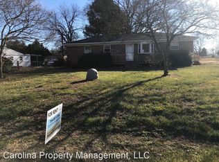 306 Ridge Dr, Mount Holly, NC 28120