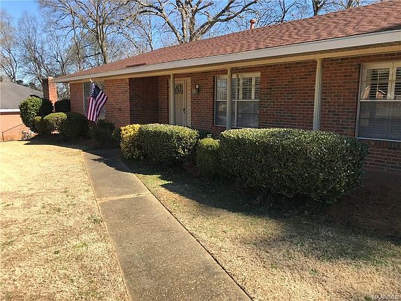 2nd image of 4442 Blackwood Dr