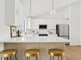 6863 W Sunnyside Dr, Peoria, AZ 85345