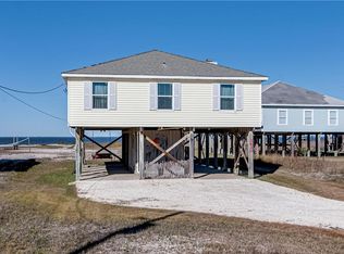 2620 Bridgeview Dr, Dauphin Island, AL 36528