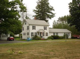 29 Hudson Rd, Stow, MA 01775