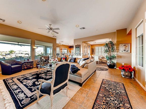 4th image of 2024 Oliver Springs St