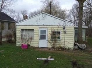 2734 Eaton Ln, Racine, WI 53404