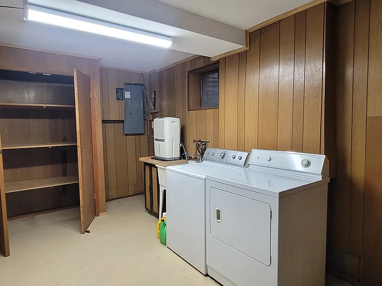 12812 Bluet Ln — Photo 24