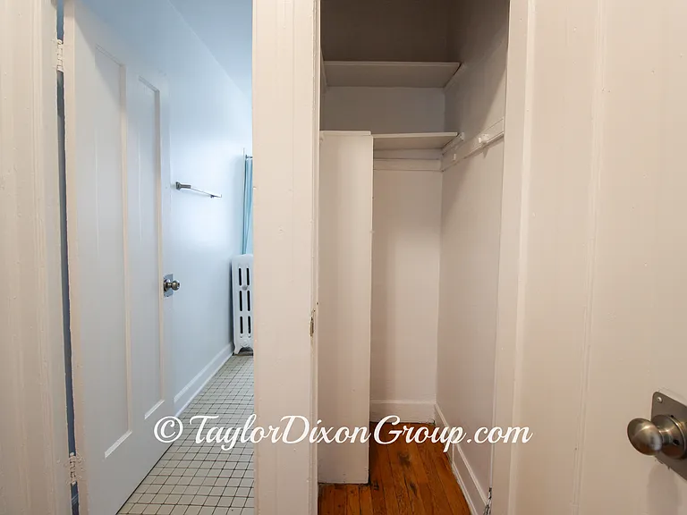 506 E 70th St #1 — Photo 19