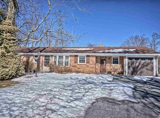 911 Valley Rd, Enola, PA 17025