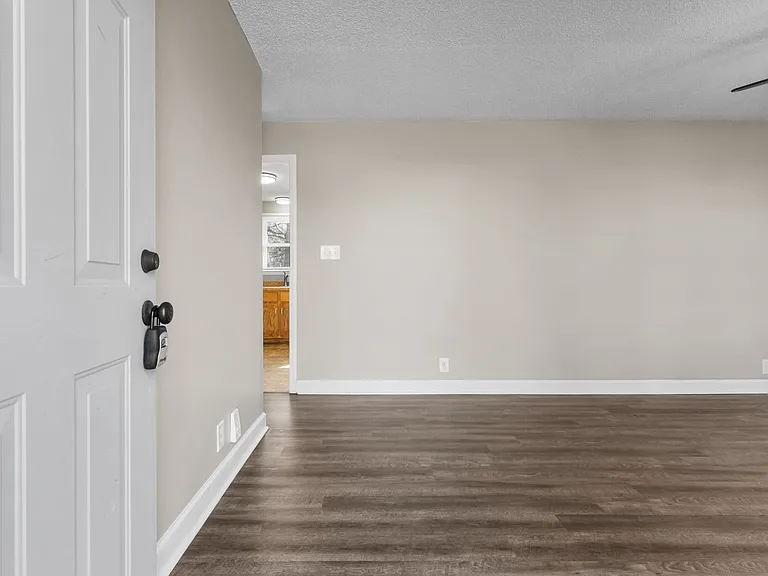 118 Union Hall Rd — Photo 3