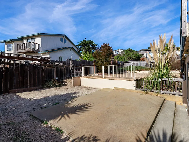 1225 Mescal St #B — Photo 22