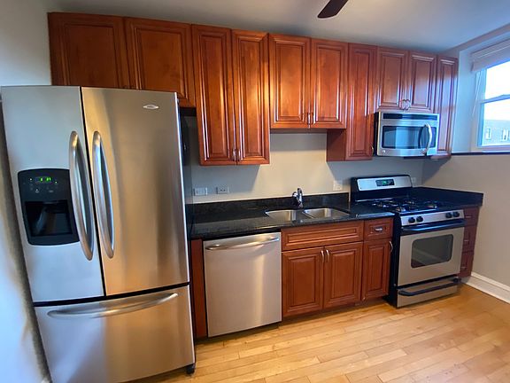 5th image of 3421 W Hollywood Ave #2