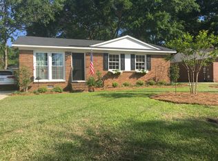 831 Armsway St, Mount Pleasant, SC 29464