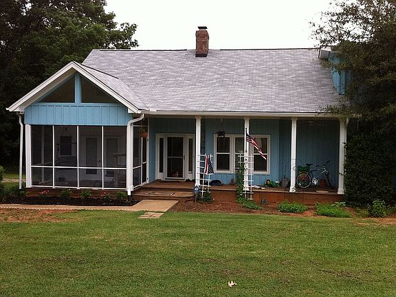 NEW ROOF INSTALLED 2010