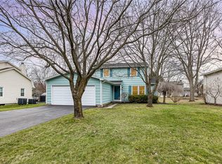 4 Otterden Ln, Fairport, NY 14450