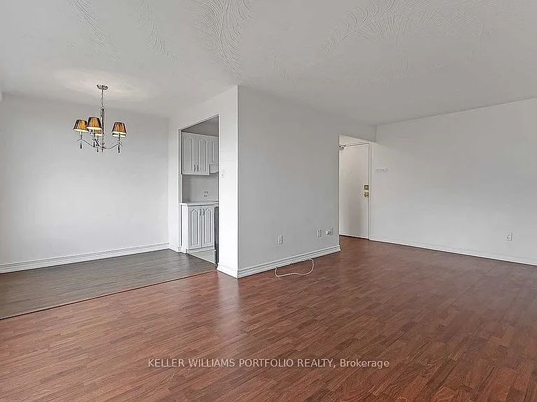 921 Midland Ave #704 — Photo 8