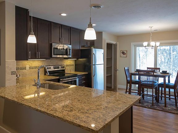 Large Breakfast Bar with Granite Top