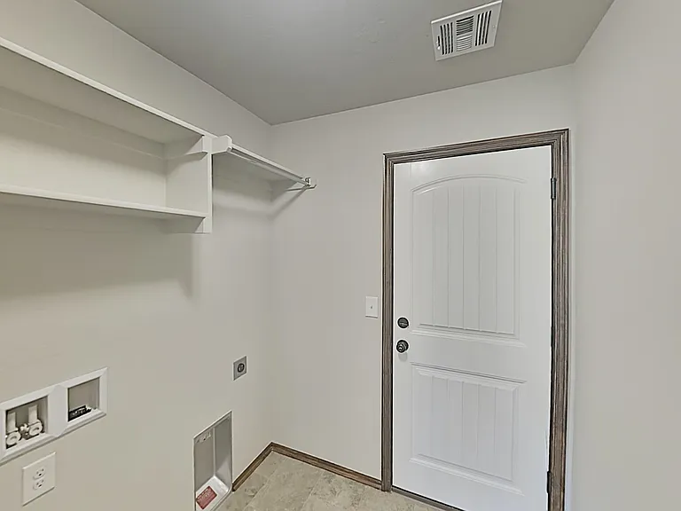 7100 Daxton Ct — Photo 17