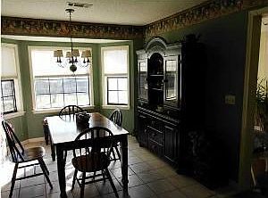 2nd image of 5601 Clearbrook Dr