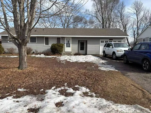 11049 Quincy Blvd NE, Blaine, MN 55434