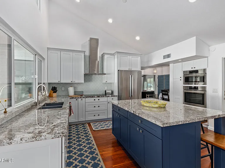 1948 E Jeanine Dr — Photo 8