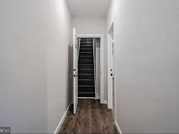 3rd image of 1540 W York St #2