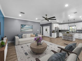 321 Briarwood Dr, Baytown, TX 77520