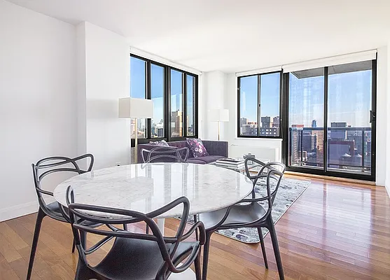 Rented by Mirador Real Estate | media 57