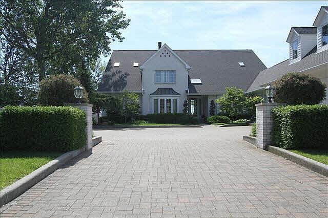 2nd image of 12182 N Lakeshore Dr