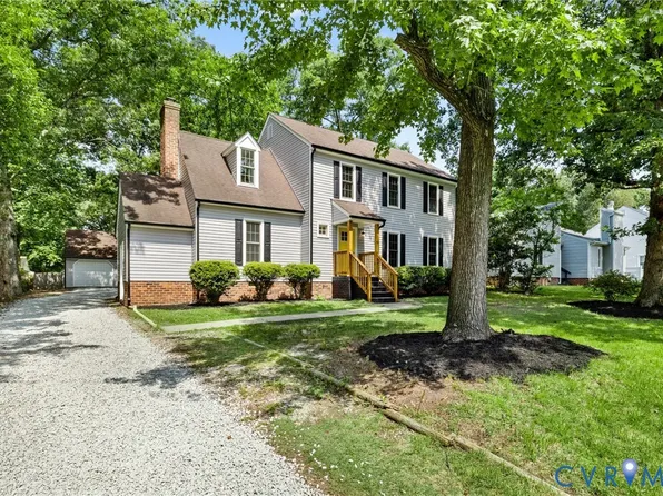 8630 Chester Forest Ln, North Chesterfield, VA 23237