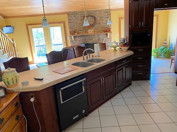 5th image of 7137 Klaiber Ln
