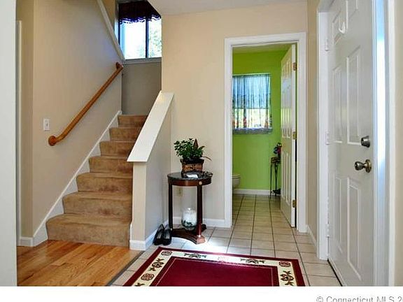 INTERIOR SPACE / LAYOUT