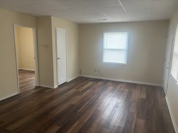 502 Churchill Rd, Fulton, MO 65251