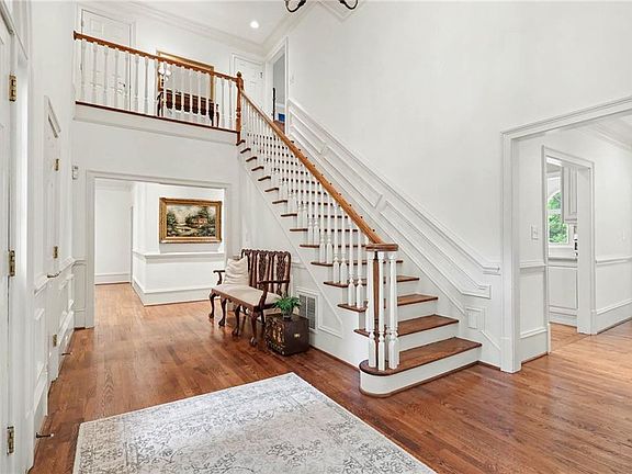 5th image of 525 Avignon Ct