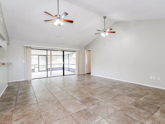 3rd image of 15713 Woodshed Pl