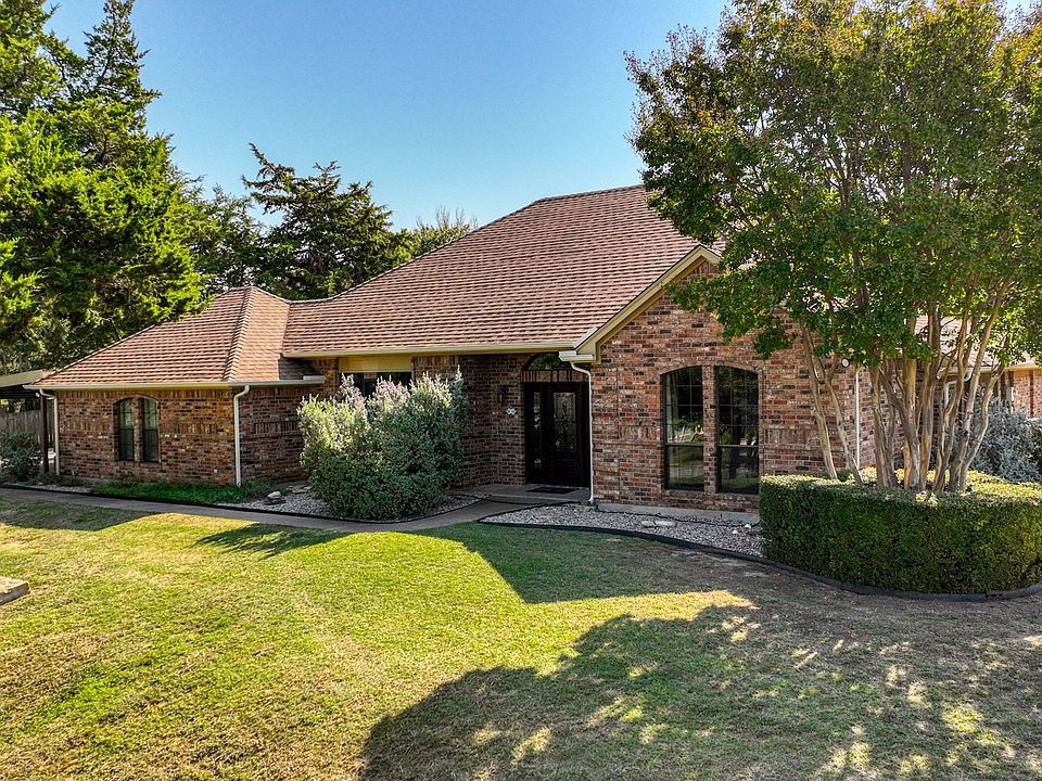 1st image of 2002 Woodland Hills Ln