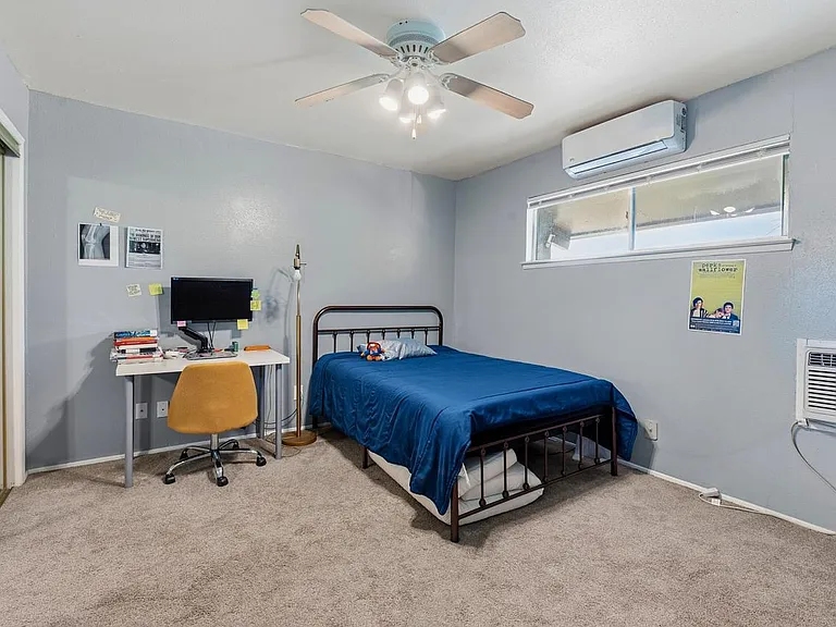 2910 Medical Arts St #211 — Photo 9
