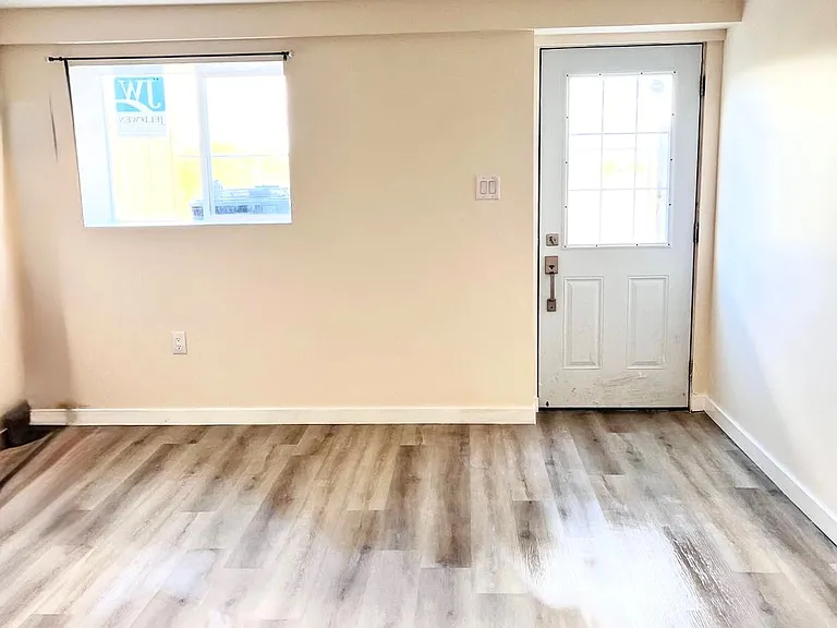 108 McWatters St — Photo 14