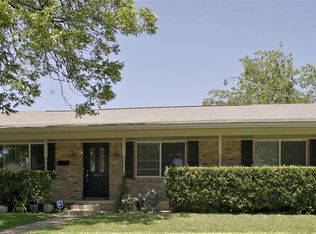 1821 Gravley Dr, Carrollton, TX 75006
