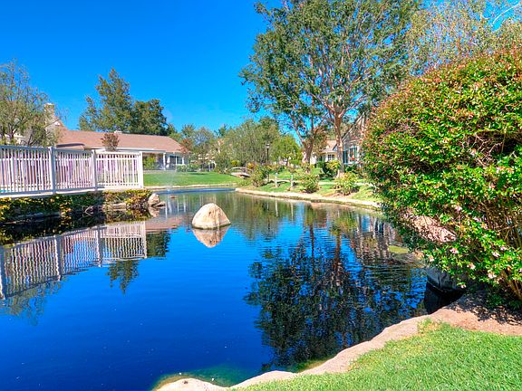 5th image of 2988 Shadow Brook Ln
