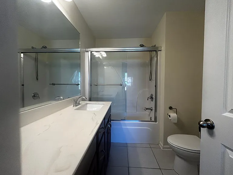 1047 Haley Woods Ct — Photo 13