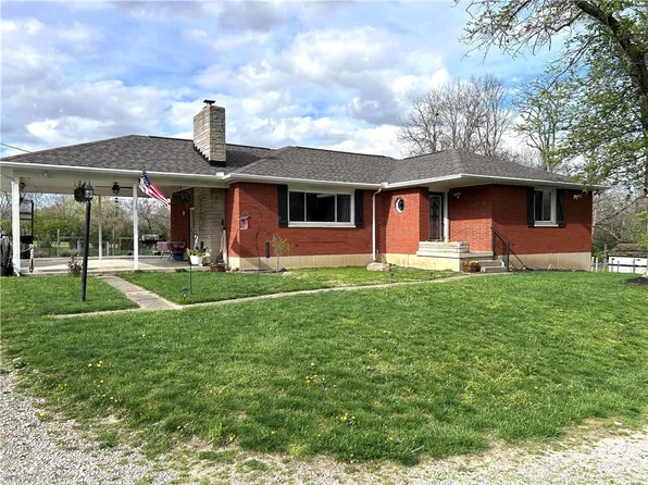 6933 Manning Rd, Miamisburg, OH 45342