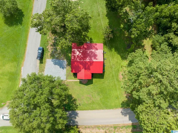 5516 Glade Rd, Anniston, AL 36206