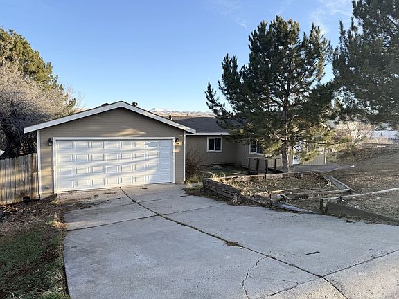 3rd image of 112 Cortez Cir