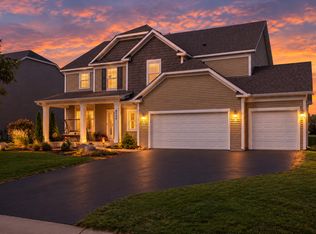 9354 Summerlin Rd, Woodbury, MN 55129