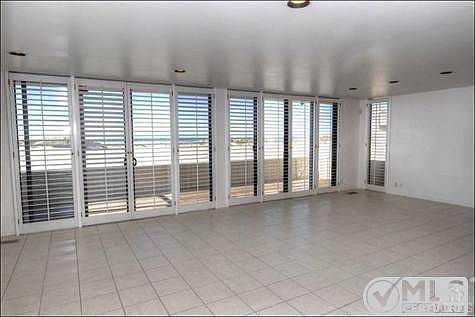 3rd image of 3281 Ocean Dr
