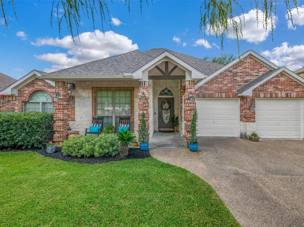 2477 Newark Cir, College Station, TX 77845